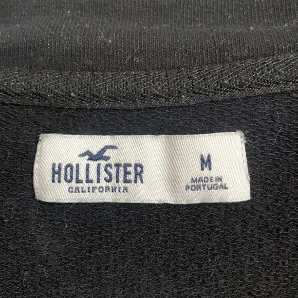 Hollister Sweater - Picture 4 of 4